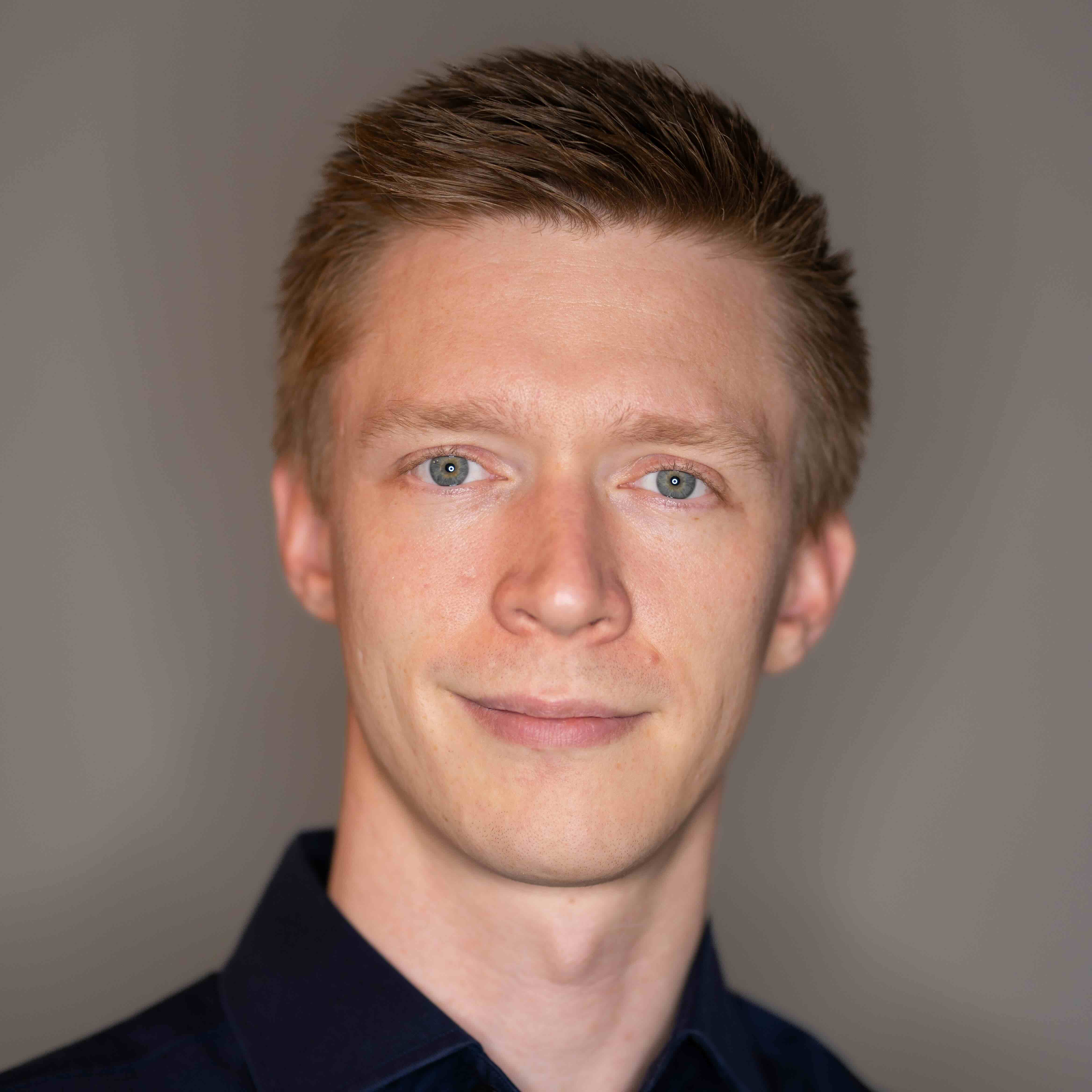 Florian Wahl - Product Leader and Engineer